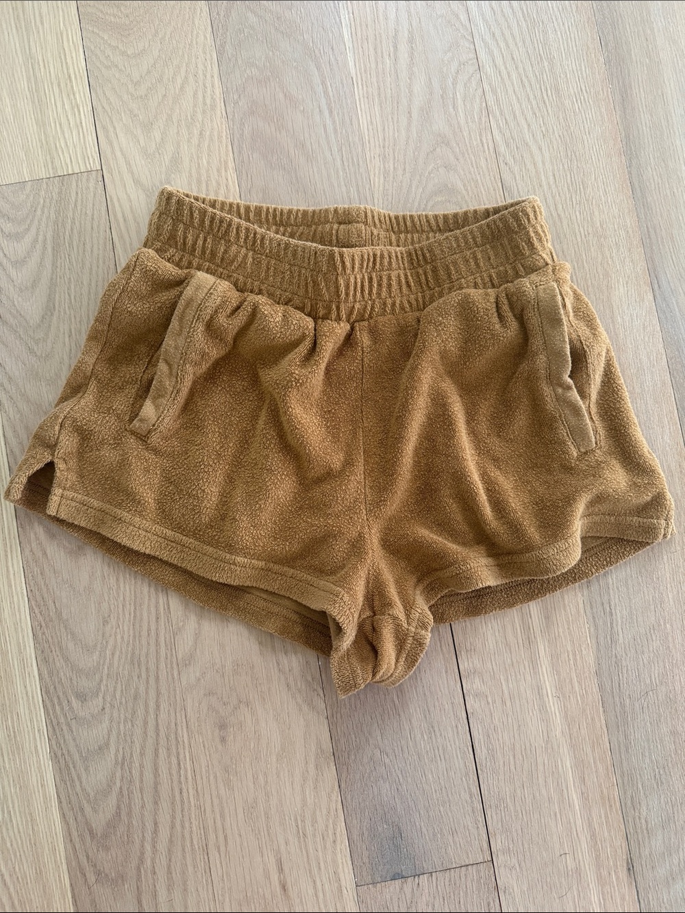 Arie Cozy Terry Cloth Lounge Shorts — Camel xs